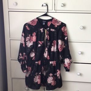 Cute floral dress shirt